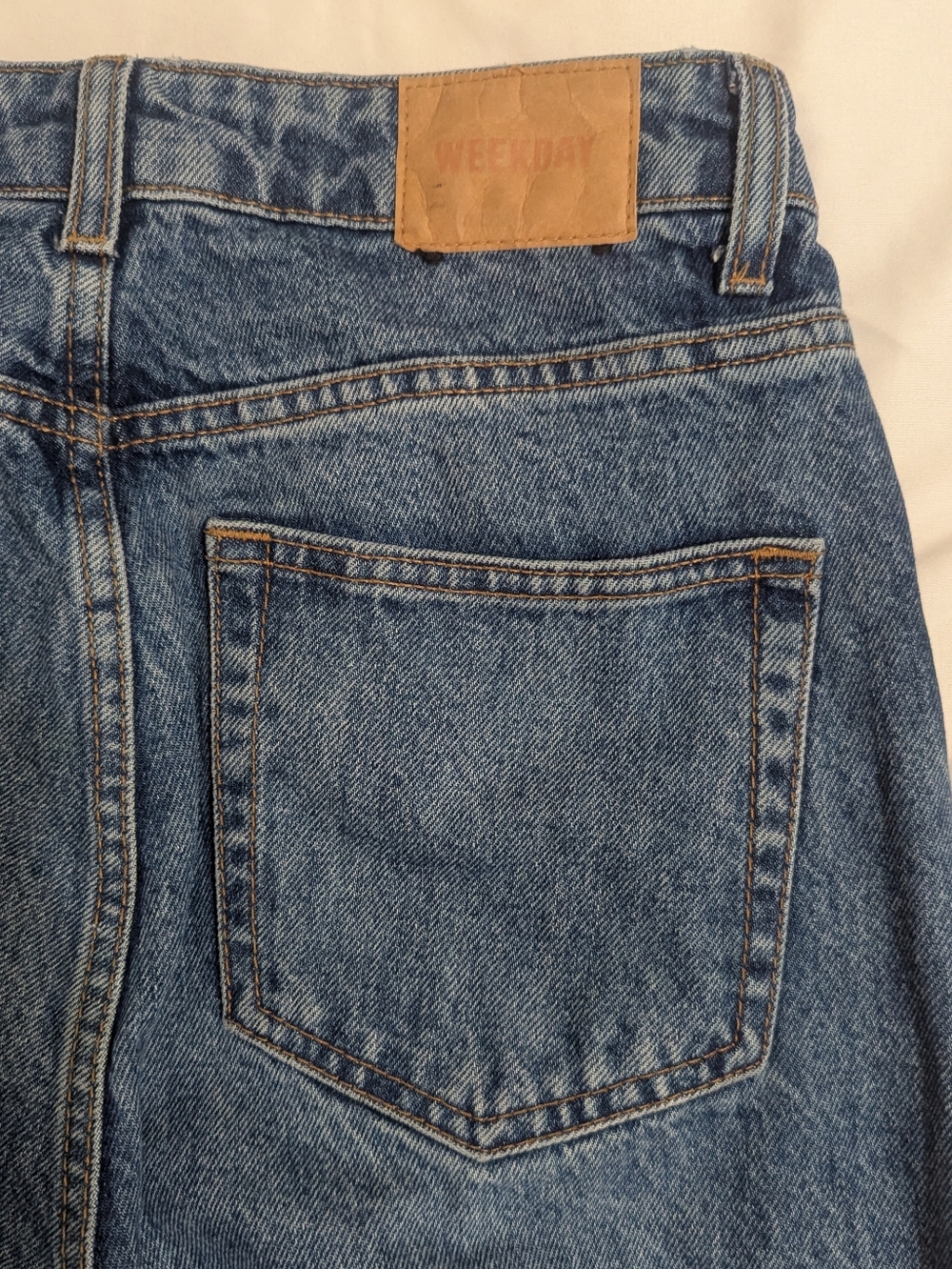 WEEKDAY ROWE SUPER HIGH WAISTED REGULAR STRAIGHT LEG JEANS, Color Blue Size 27 - Picture 11 of 12